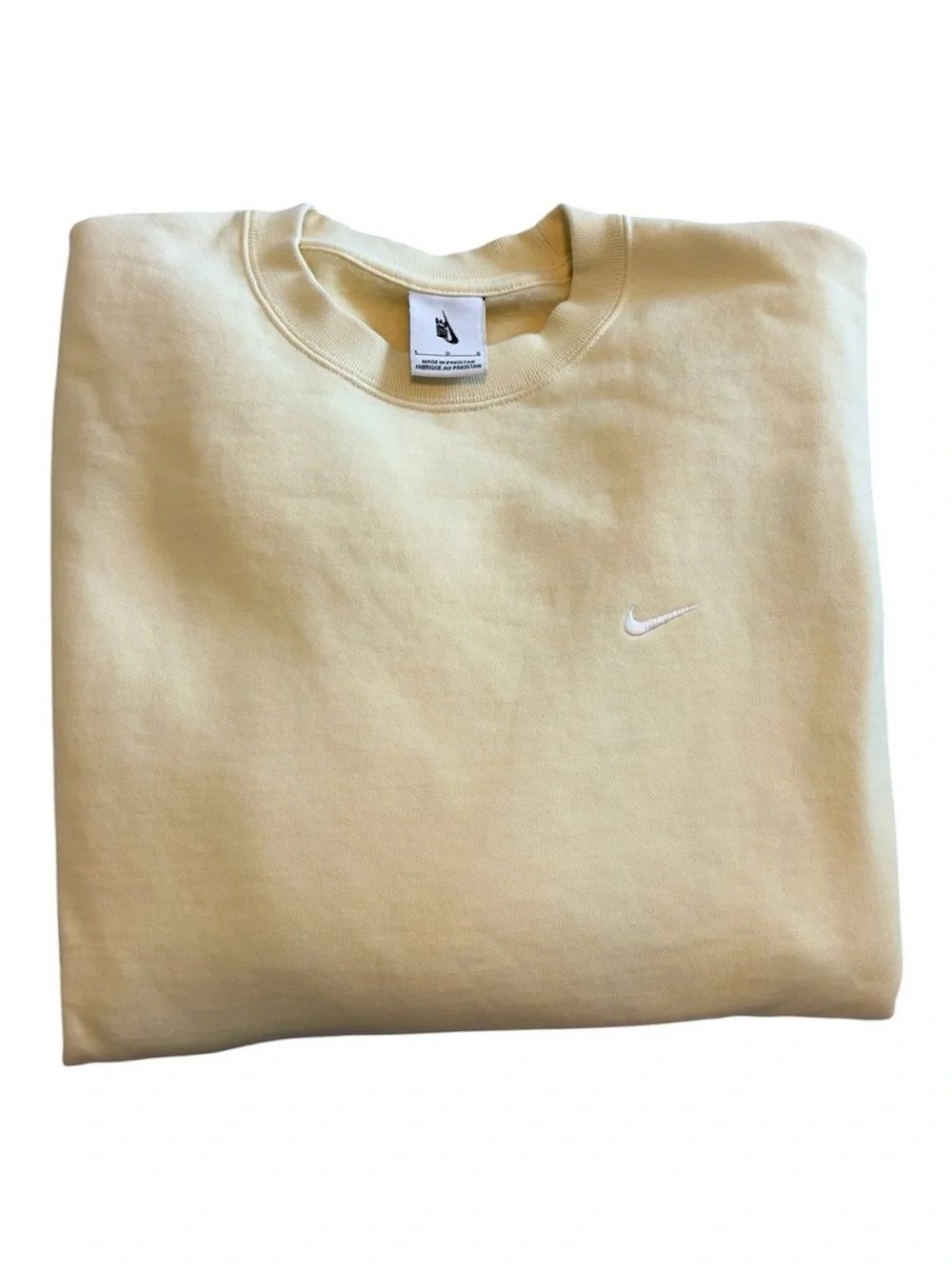 Nike Men's Crewneck Sweatshirt in Pastel Yellow